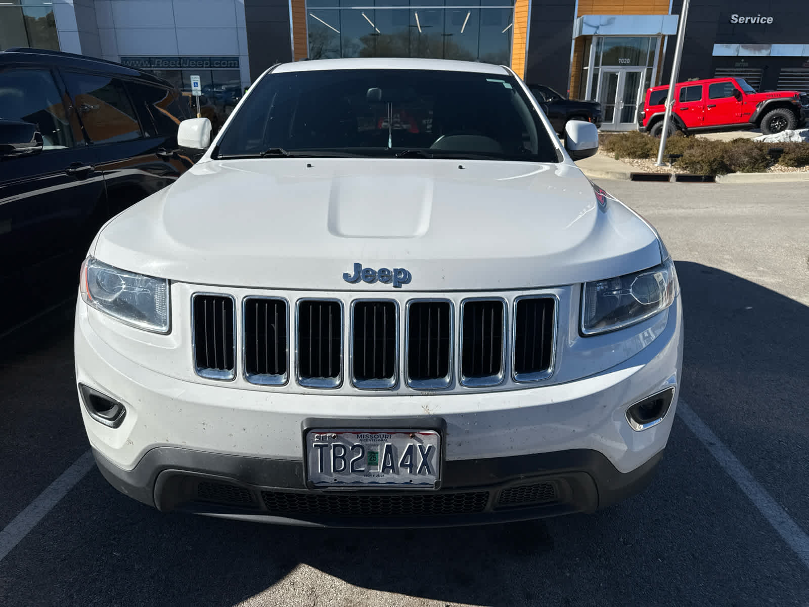 2015 Jeep Grand Cherokee Laredo 2