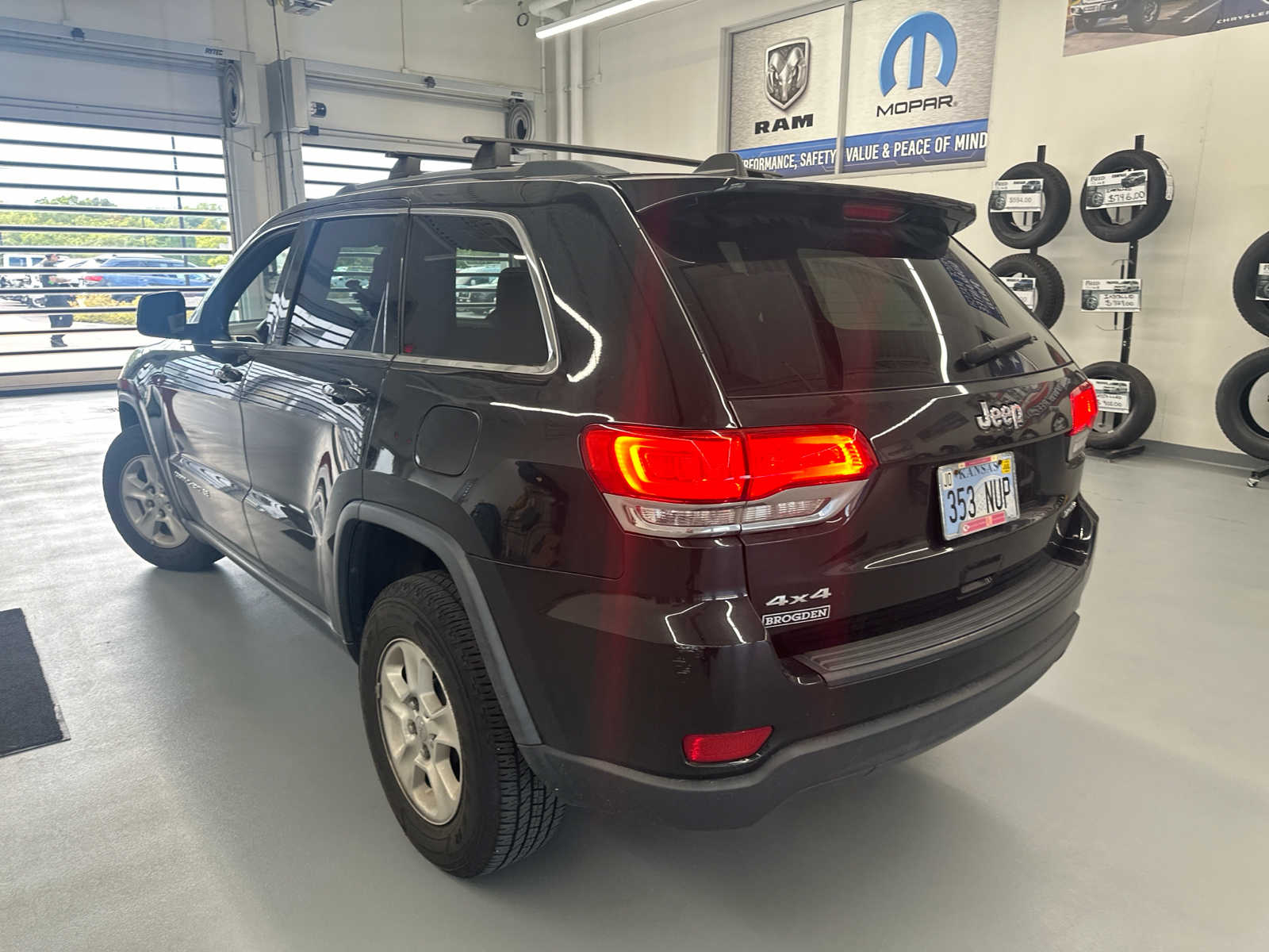 2014 Jeep Grand Cherokee Laredo 8