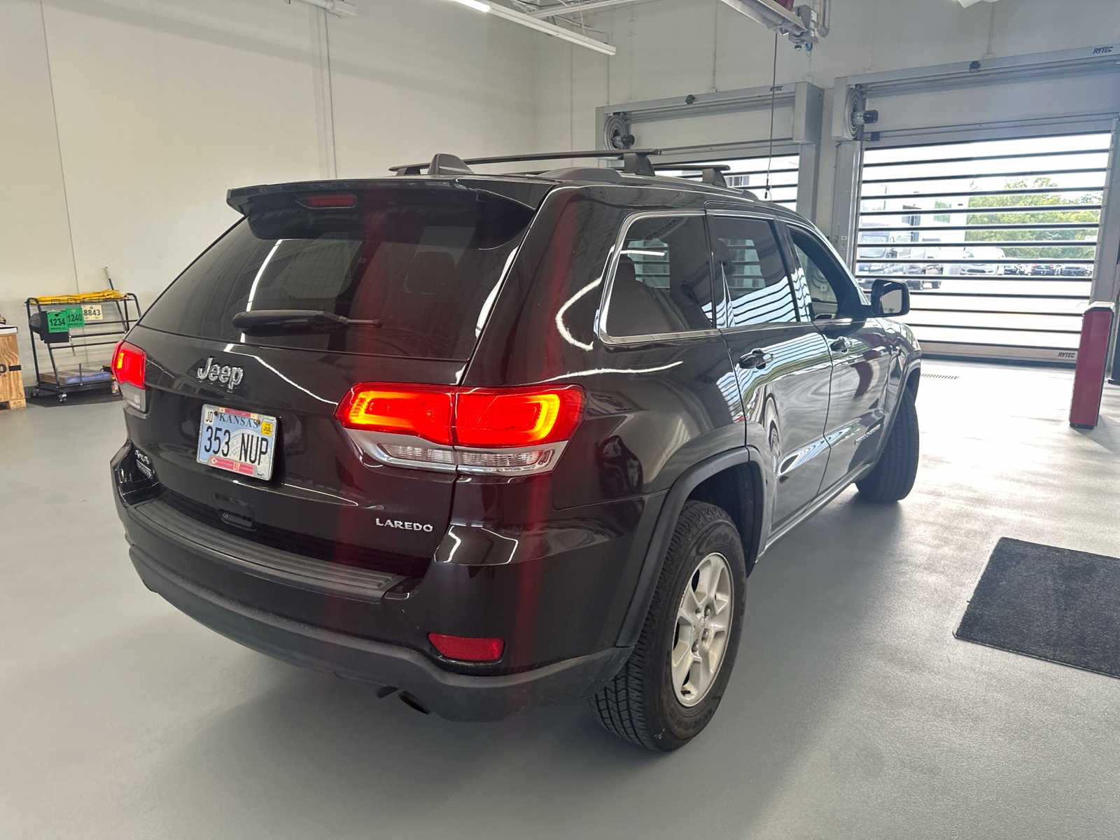 2014 Jeep Grand Cherokee Laredo 6