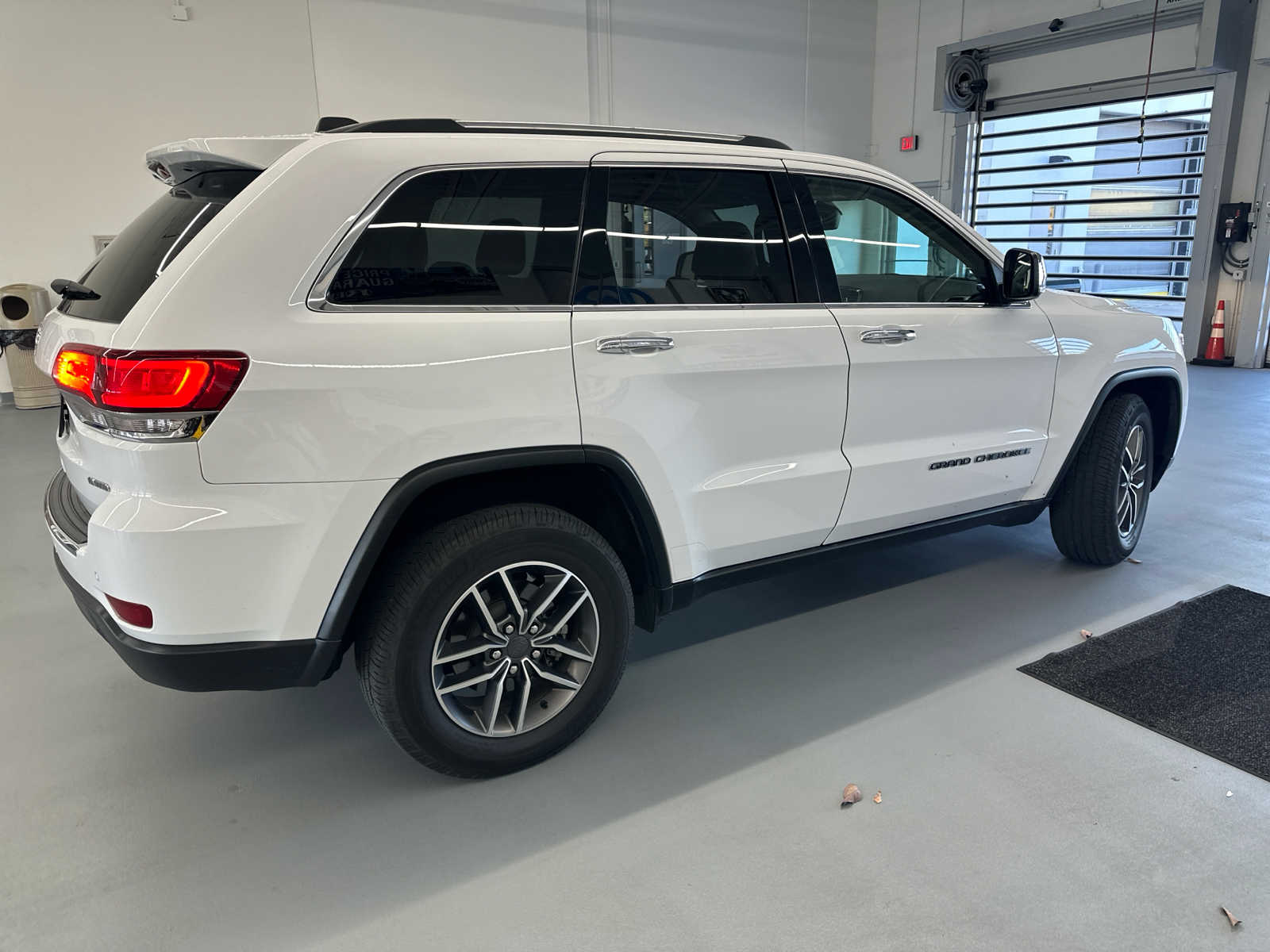 2021 Jeep Grand Cherokee Limited 5