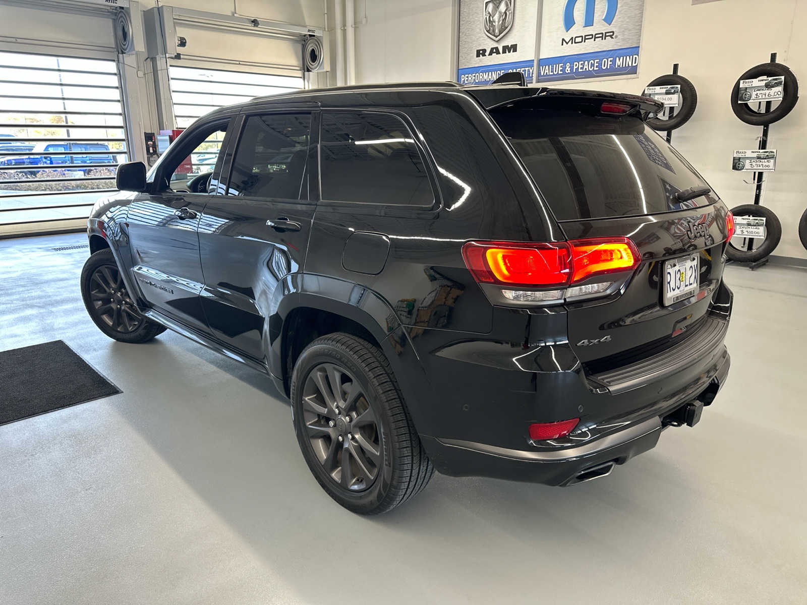 2018 Jeep Grand Cherokee High Altitude 12