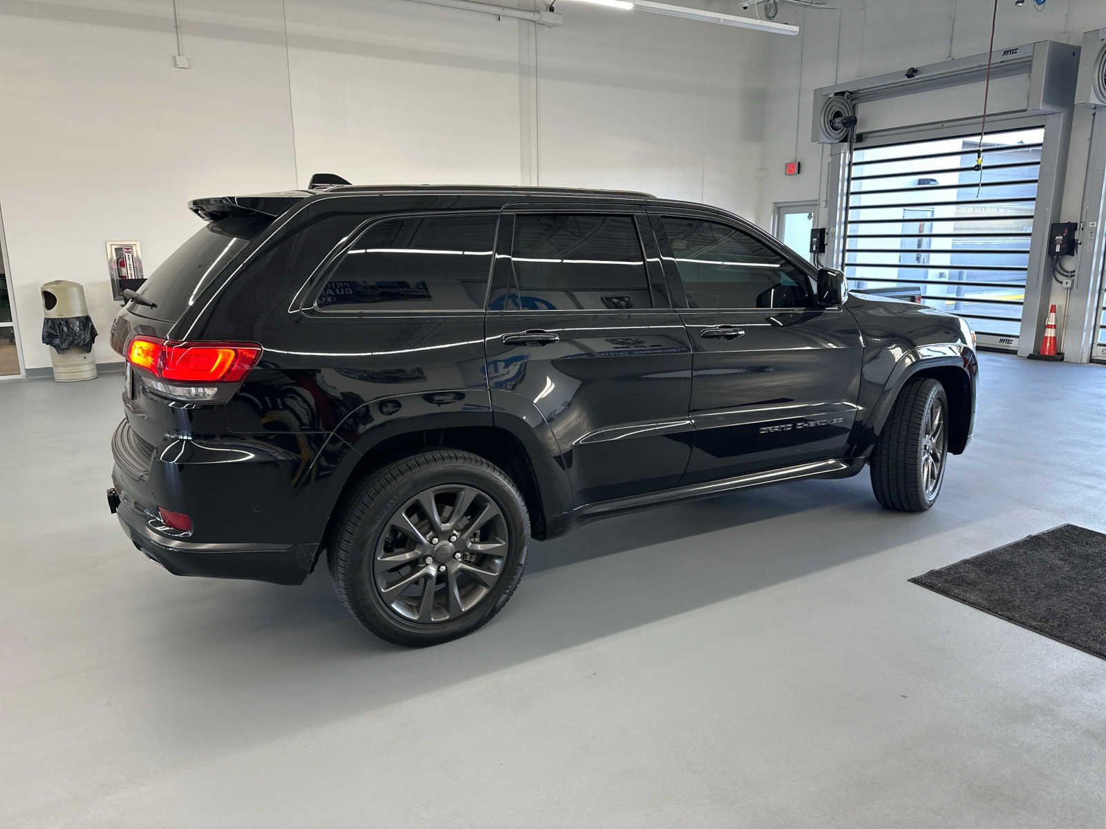 2018 Jeep Grand Cherokee High Altitude 6