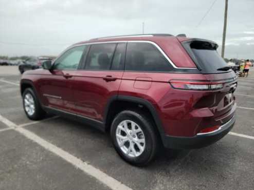 2023 Jeep Grand Cherokee Limited 5