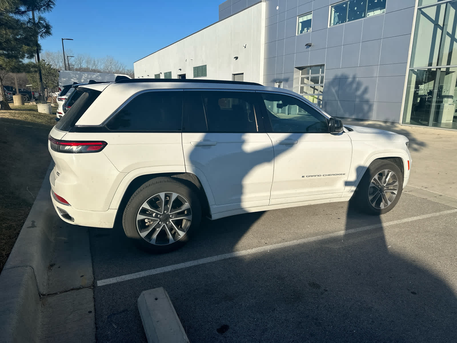 2024 Jeep Grand Cherokee Overland 5