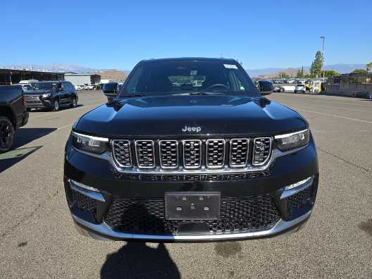 2022 Jeep Grand Cherokee Summit Reserve 2