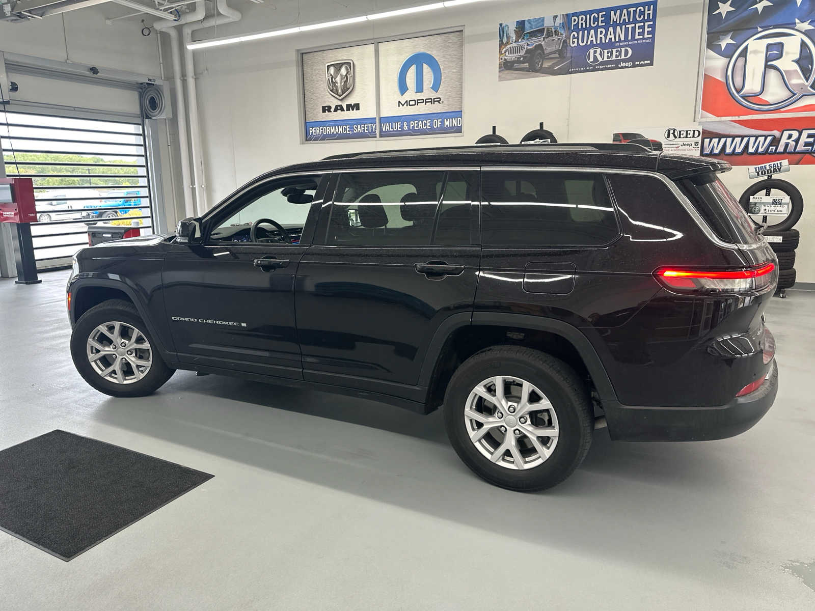 2022 Jeep Grand Cherokee L Limited 10