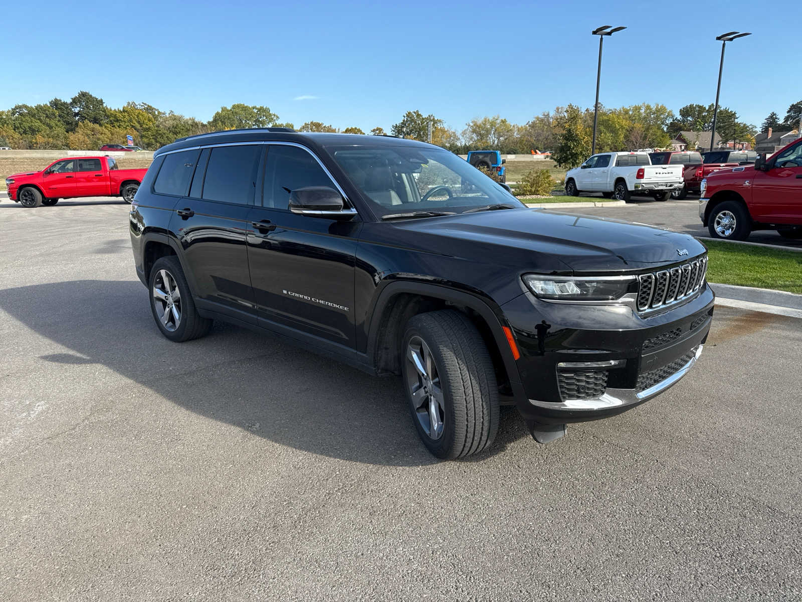 2021 Jeep Grand Cherokee L Limited 3