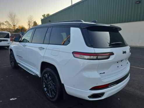 2024 Jeep Grand Cherokee L Summit Reserve 6