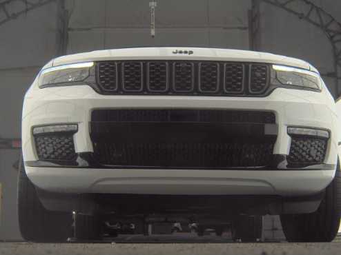 2024 Jeep Grand Cherokee L Summit Reserve 3