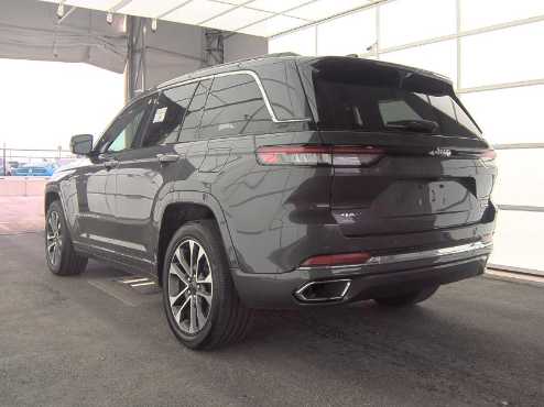 2022 Jeep Grand Cherokee 4xe Overland 8