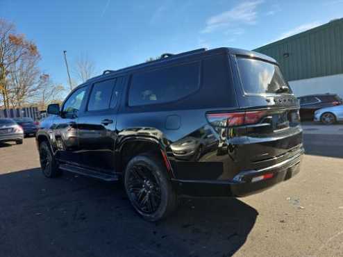 2023 Jeep Wagoneer L Series II Carbide 6