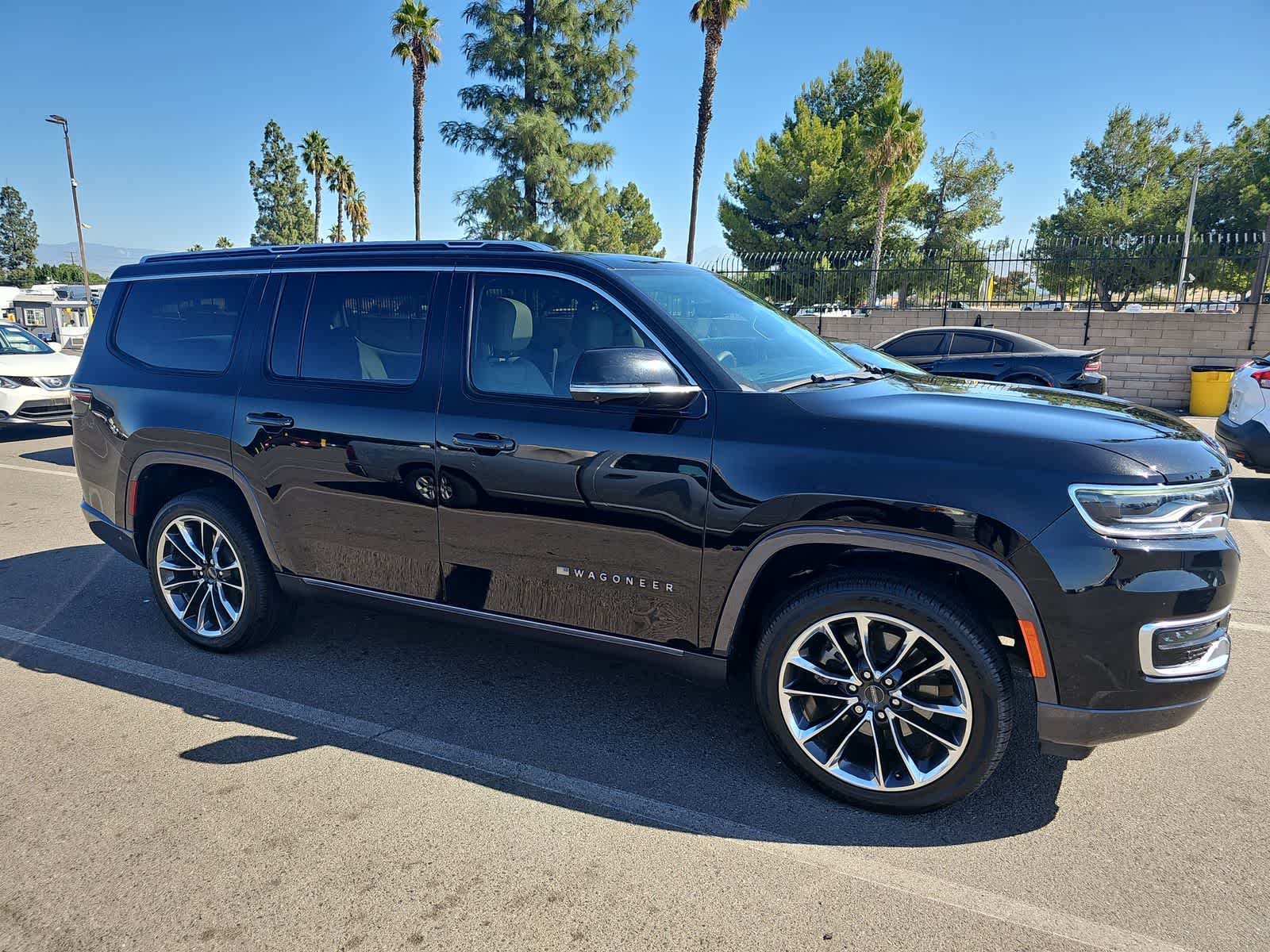 2022 Jeep Wagoneer Series III 3