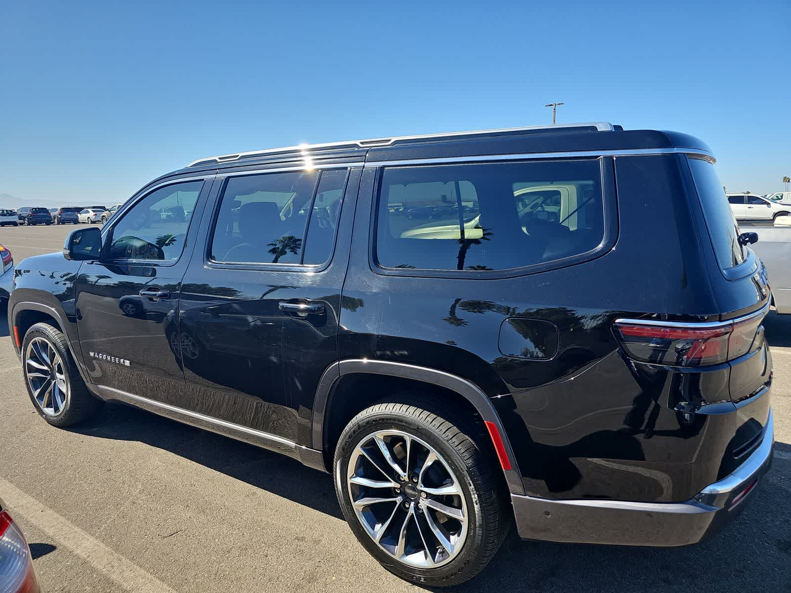 2022 Jeep Wagoneer Series III 6