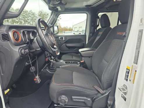 2021 Jeep Gladiator Mojave 4x4 10