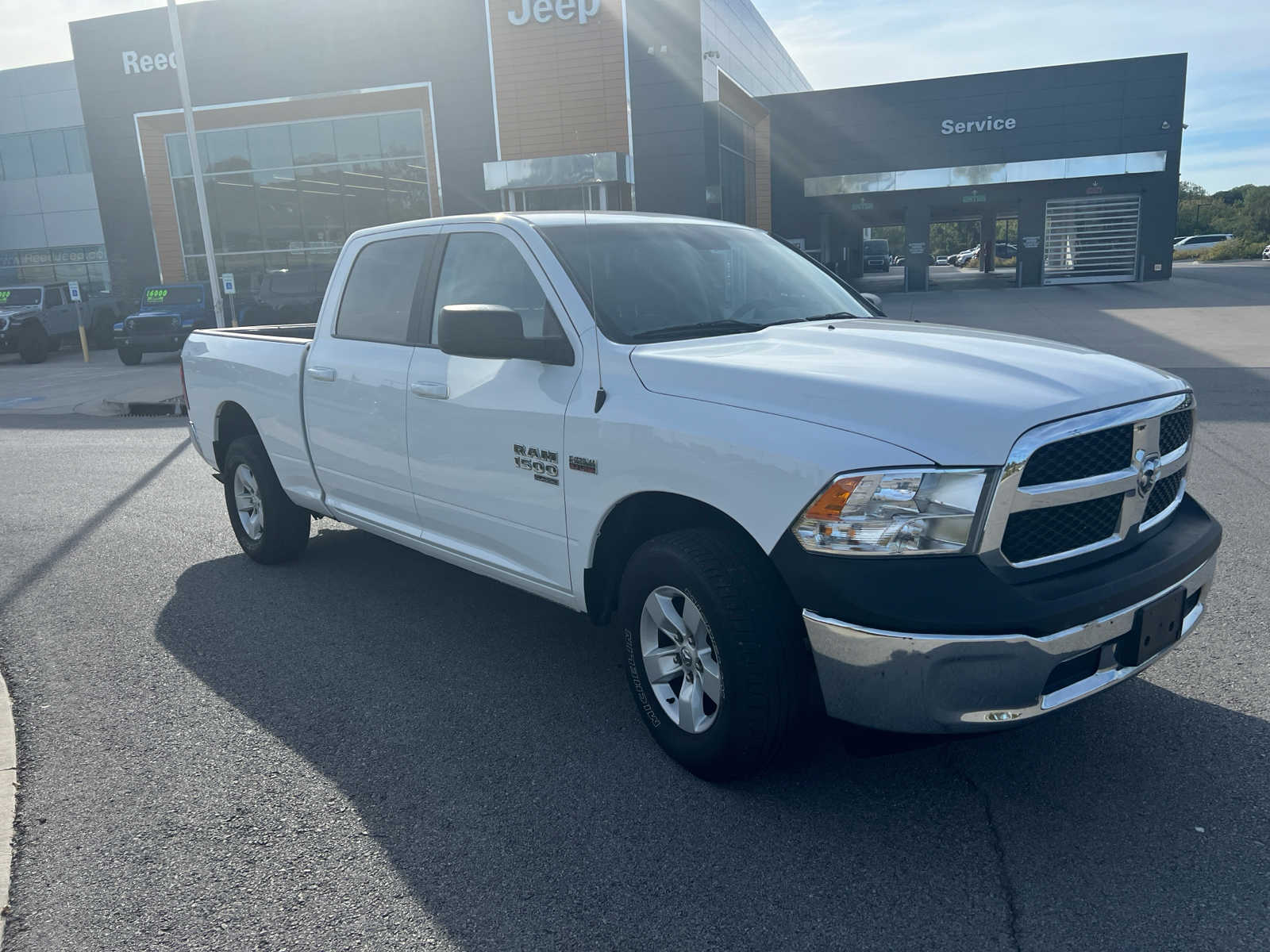 2019 Ram 1500 Classic SLT 4x4 Crew Cab 64 Box 3