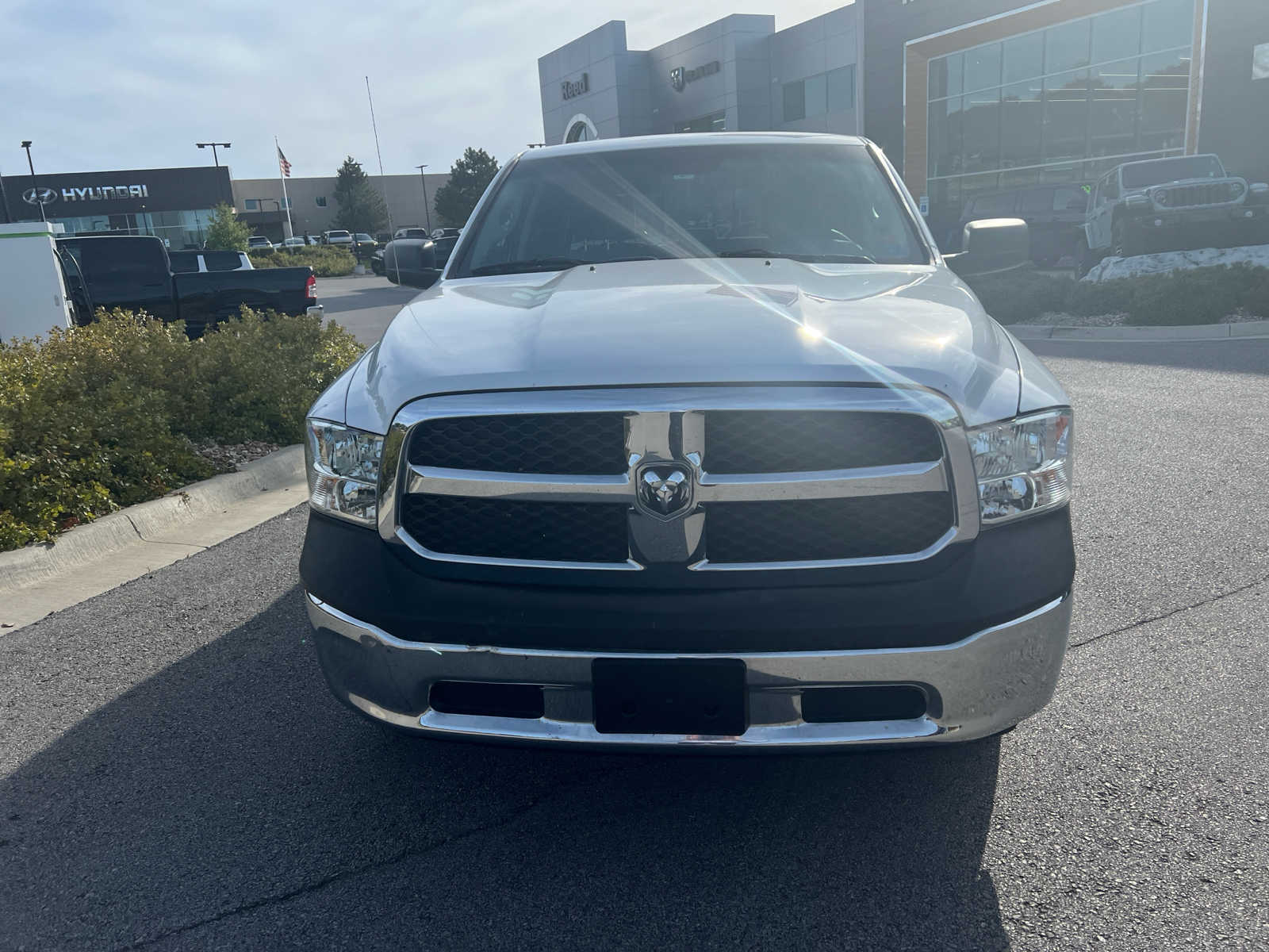 2019 Ram 1500 Classic SLT 4x4 Crew Cab 64 Box 2