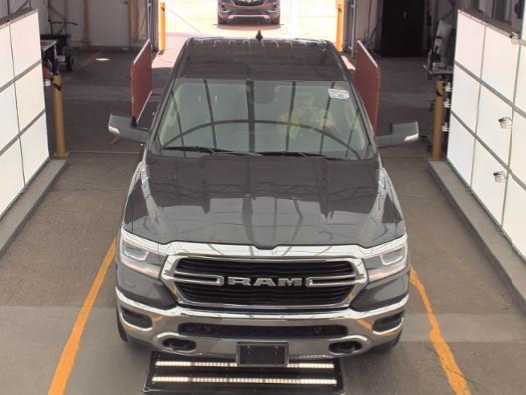 2020 Ram 1500 Big Horn 4x4 Crew Cab 57 Box 2