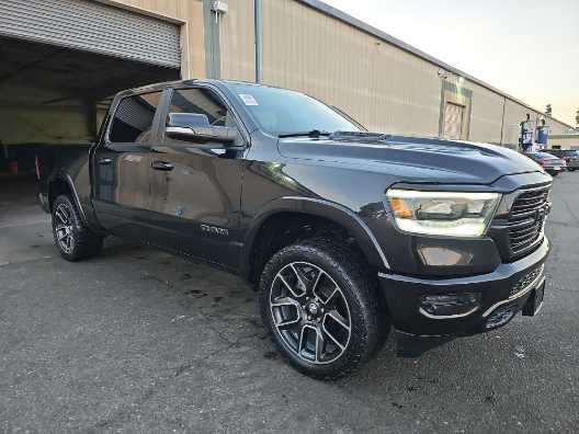 2019 Ram 1500 Laramie 4x4 Crew Cab 57 Box 3