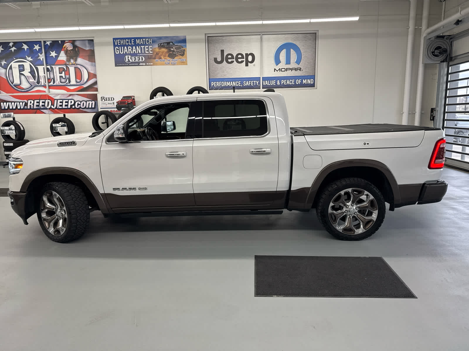 2020 Ram 1500 Longhorn 4x4 Crew Cab 57 Box 5