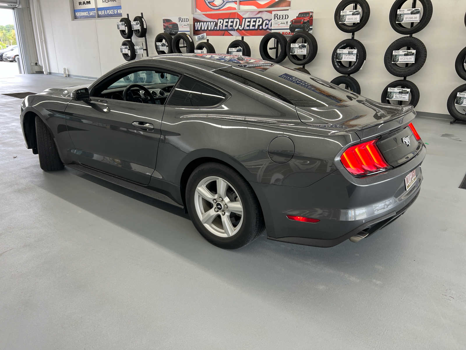 2019 Ford Mustang EcoBoost 6