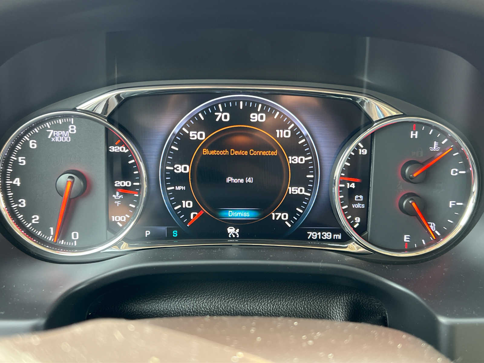 2019 GMC Acadia Denali 9