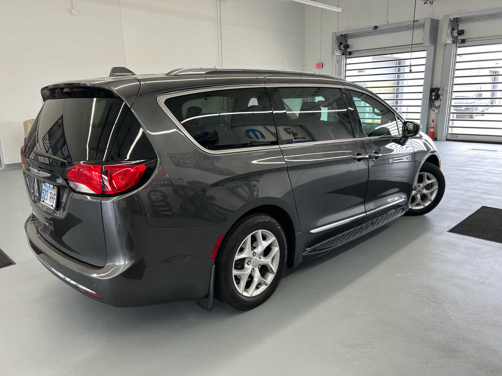 2018 Chrysler Pacifica Touring L 5