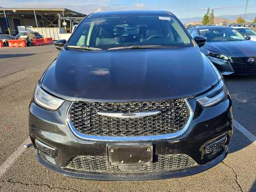 2022 Chrysler Pacifica Hybrid Touring L 2