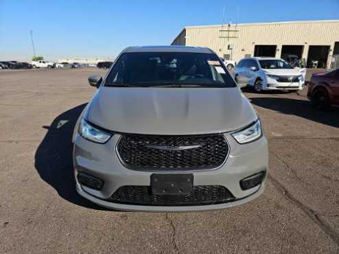 2022 Chrysler Pacifica Hybrid Limited 2