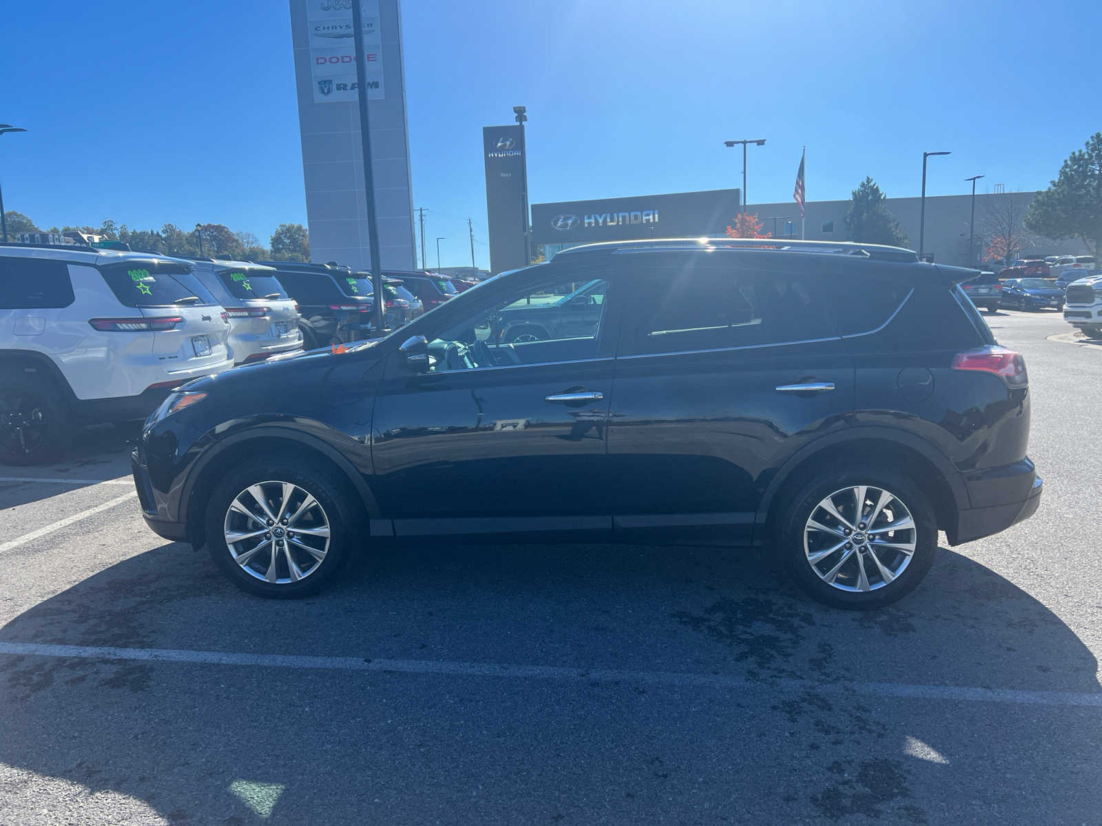 2018 Toyota RAV4 Limited 8