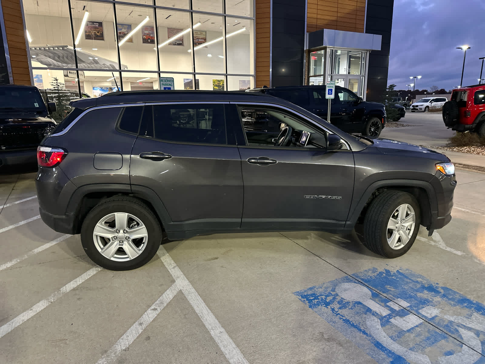 2022 Jeep Compass Latitude 5