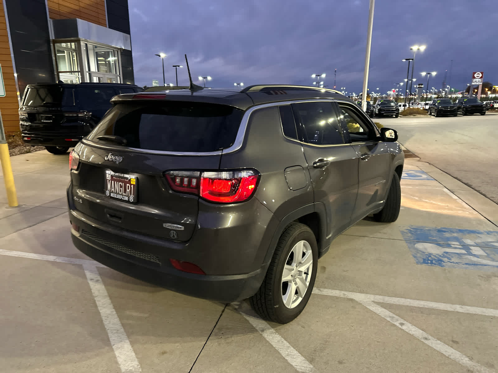 2022 Jeep Compass Latitude 7