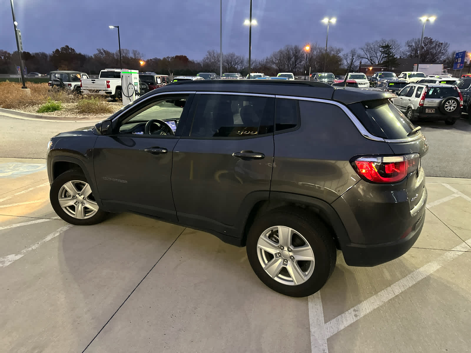 2022 Jeep Compass Latitude 10