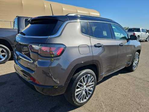 2023 Jeep Compass Limited 4