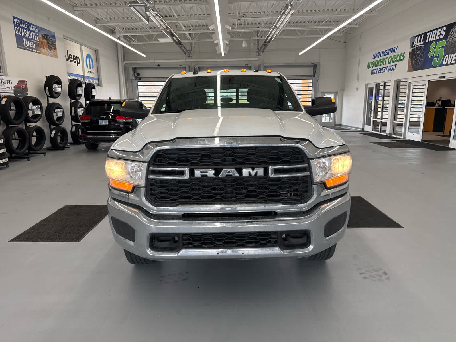 2022 Ram 3500 Tradesman 2