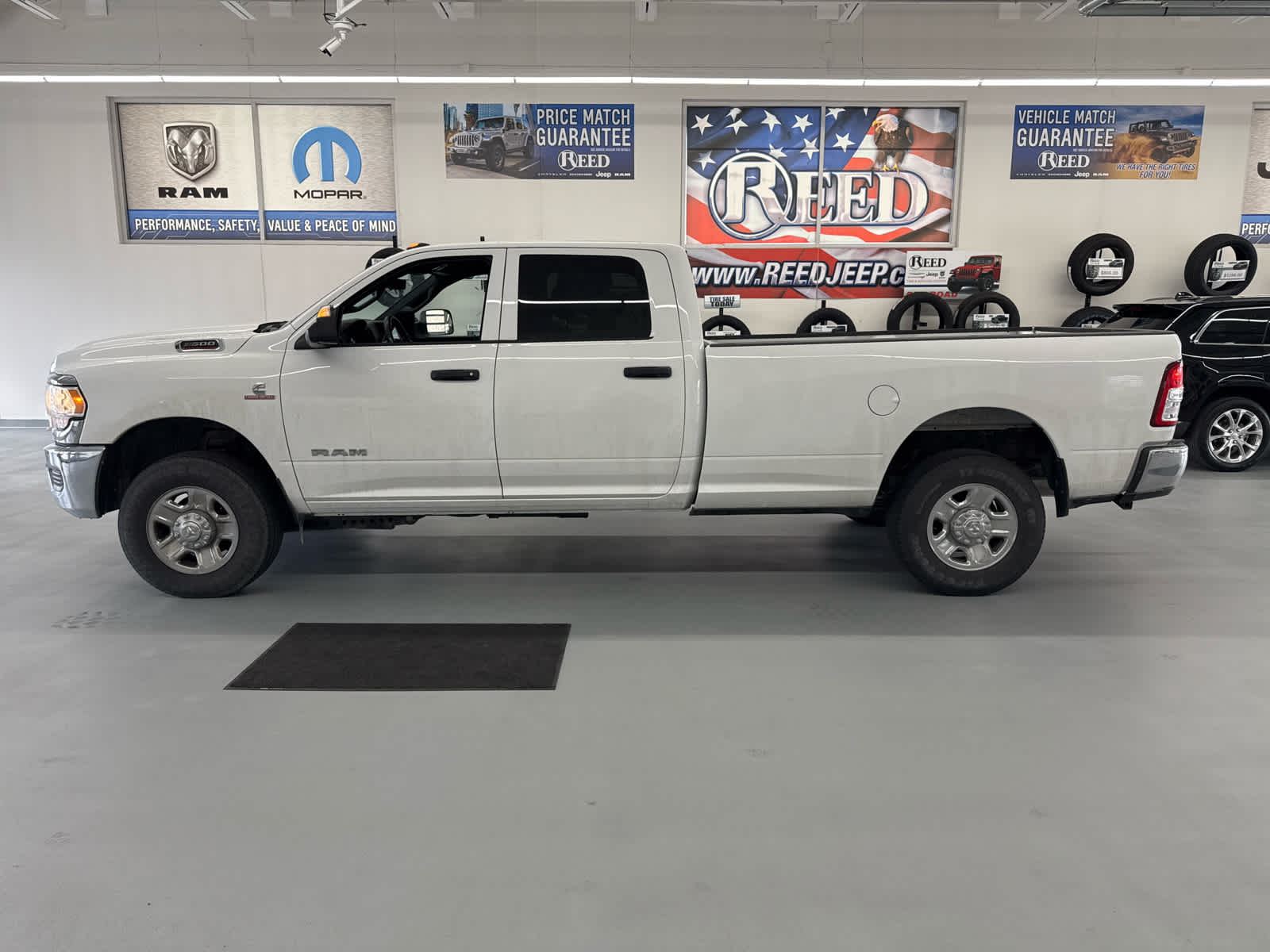 2022 Ram 3500 Tradesman 6