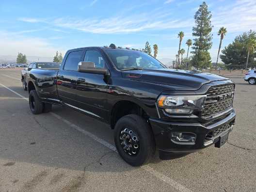 2022 Ram 3500 Big Horn 3