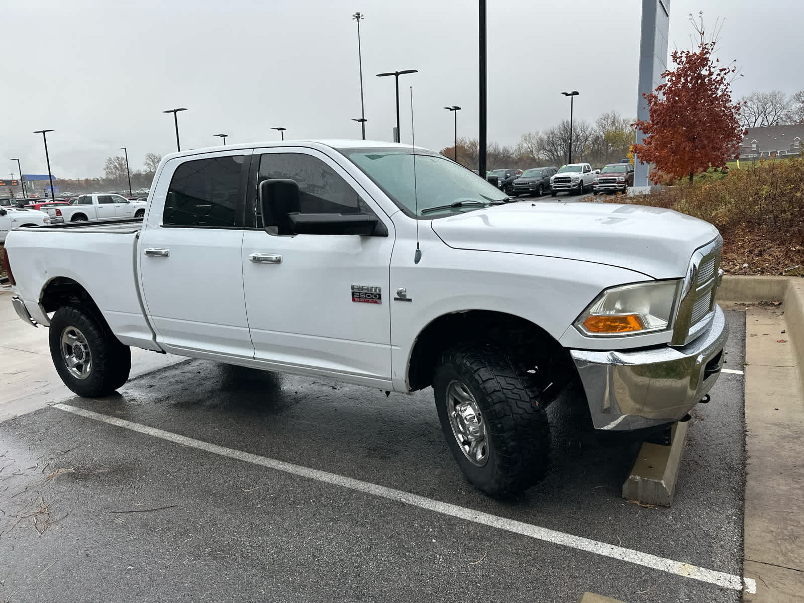 2011 Ram 2500 SLT 4WD Crew Cab 149 2