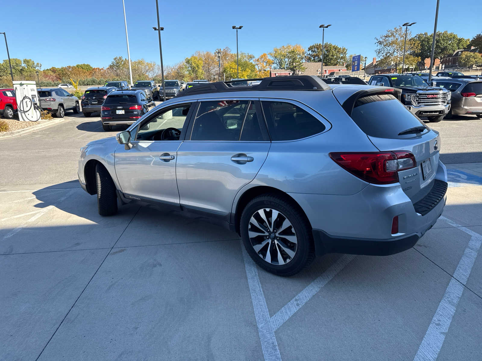 2015 Subaru Outback 2.5i Limited 6