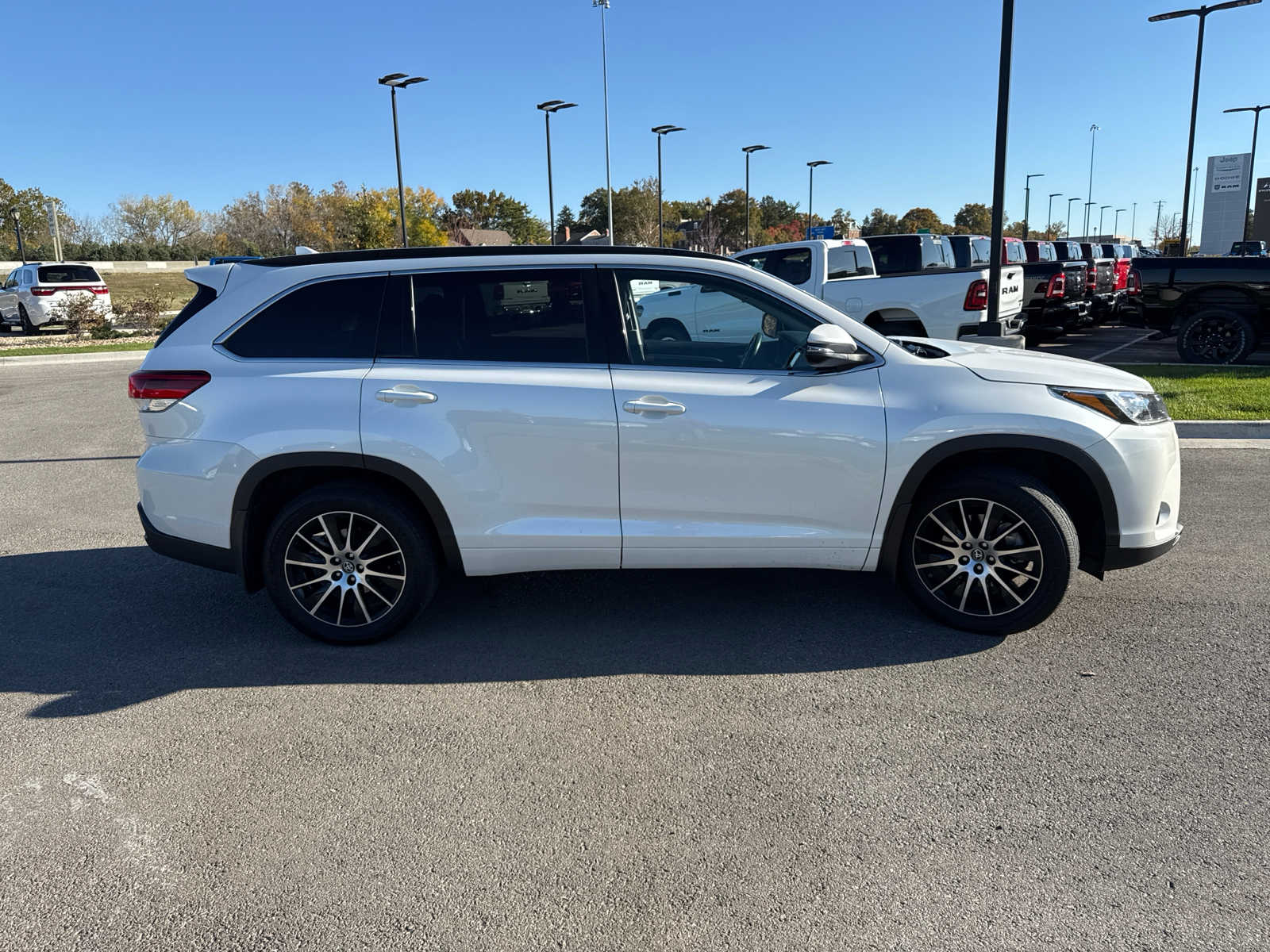 2018 Toyota Highlander SE 4