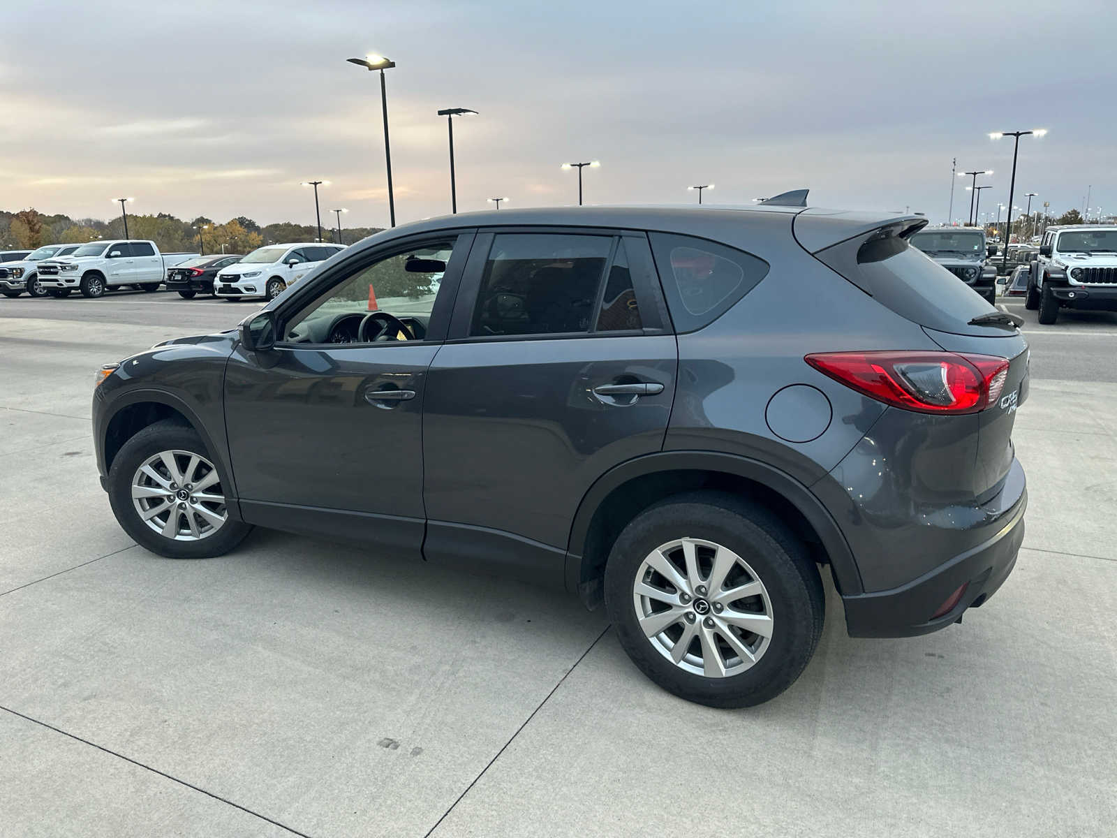 2016 Mazda CX-5 Sport 9