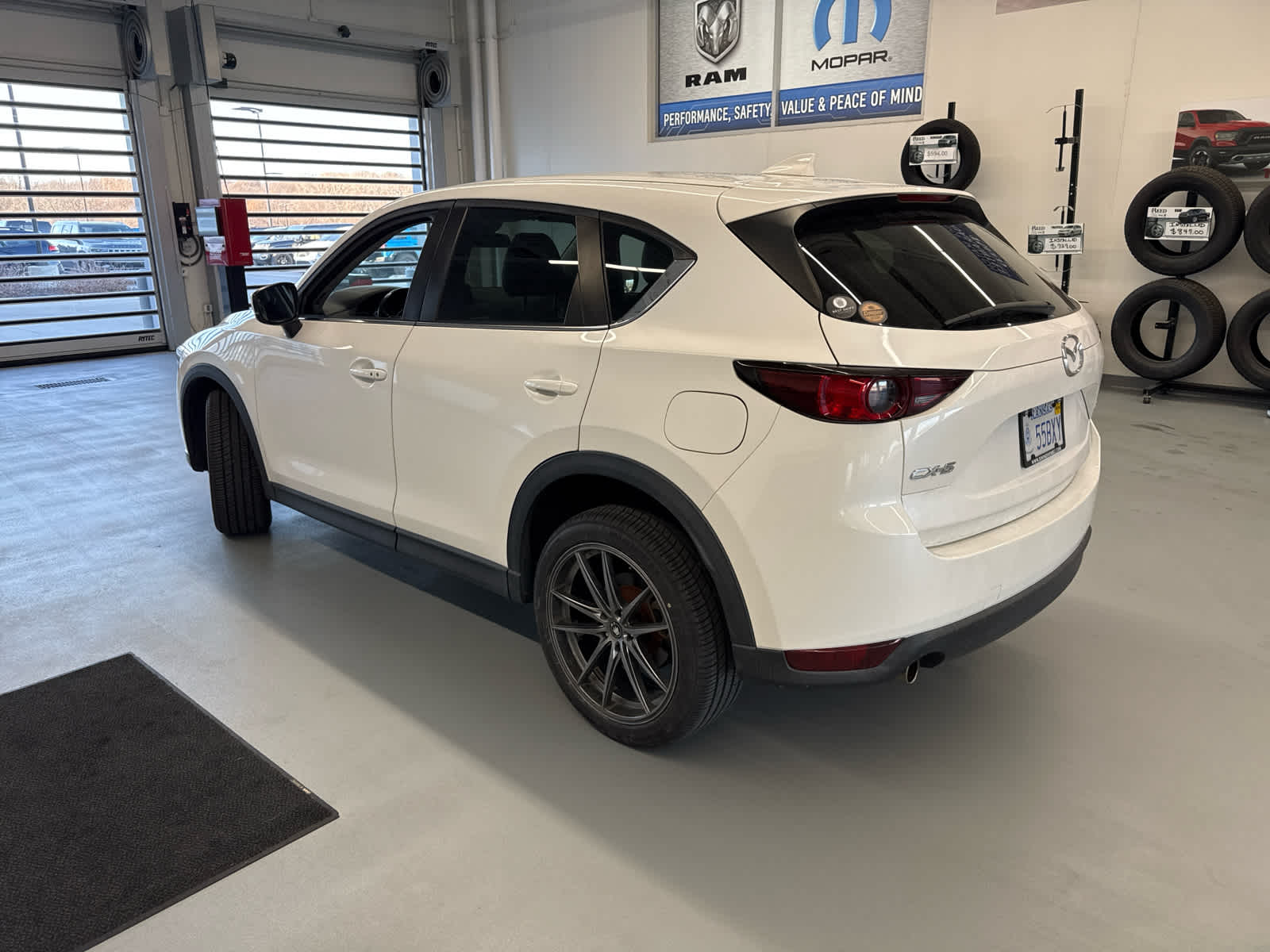 2018 Mazda CX-5 Touring 4