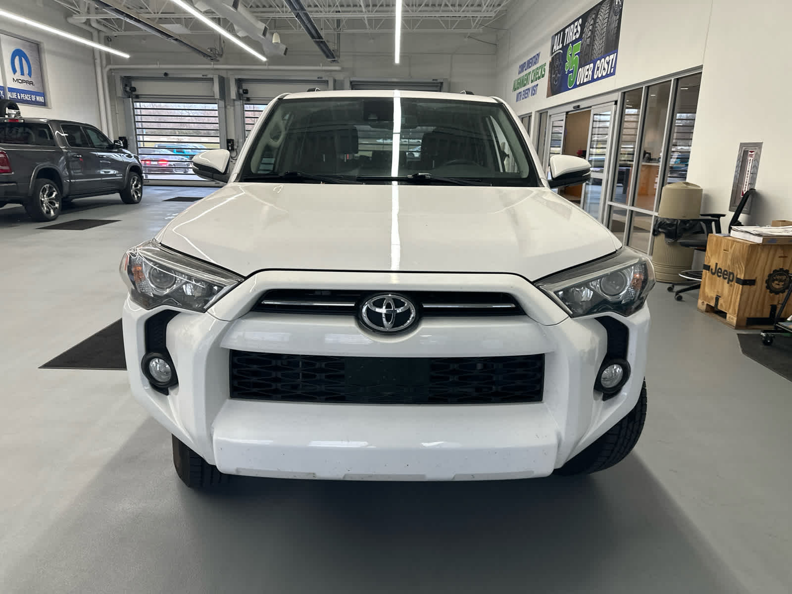 2020 Toyota 4Runner SR5 Premium 2