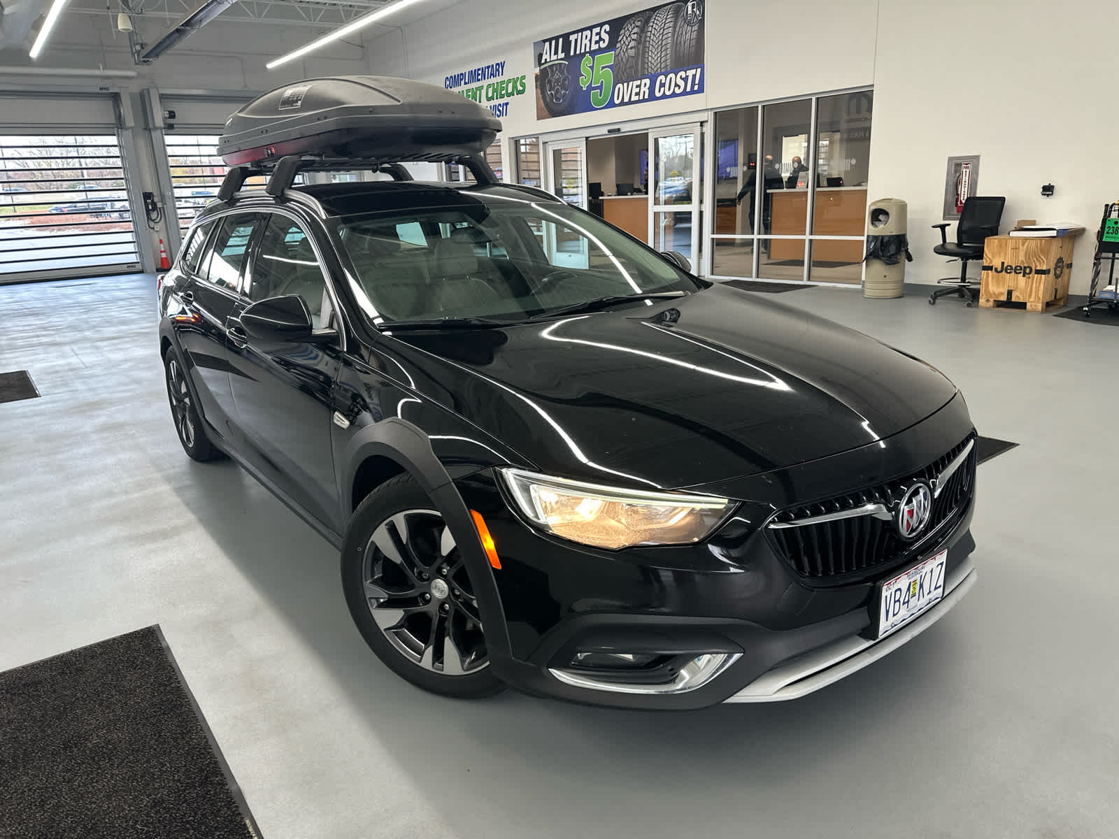 2018 Buick Regal TourX Essence 3