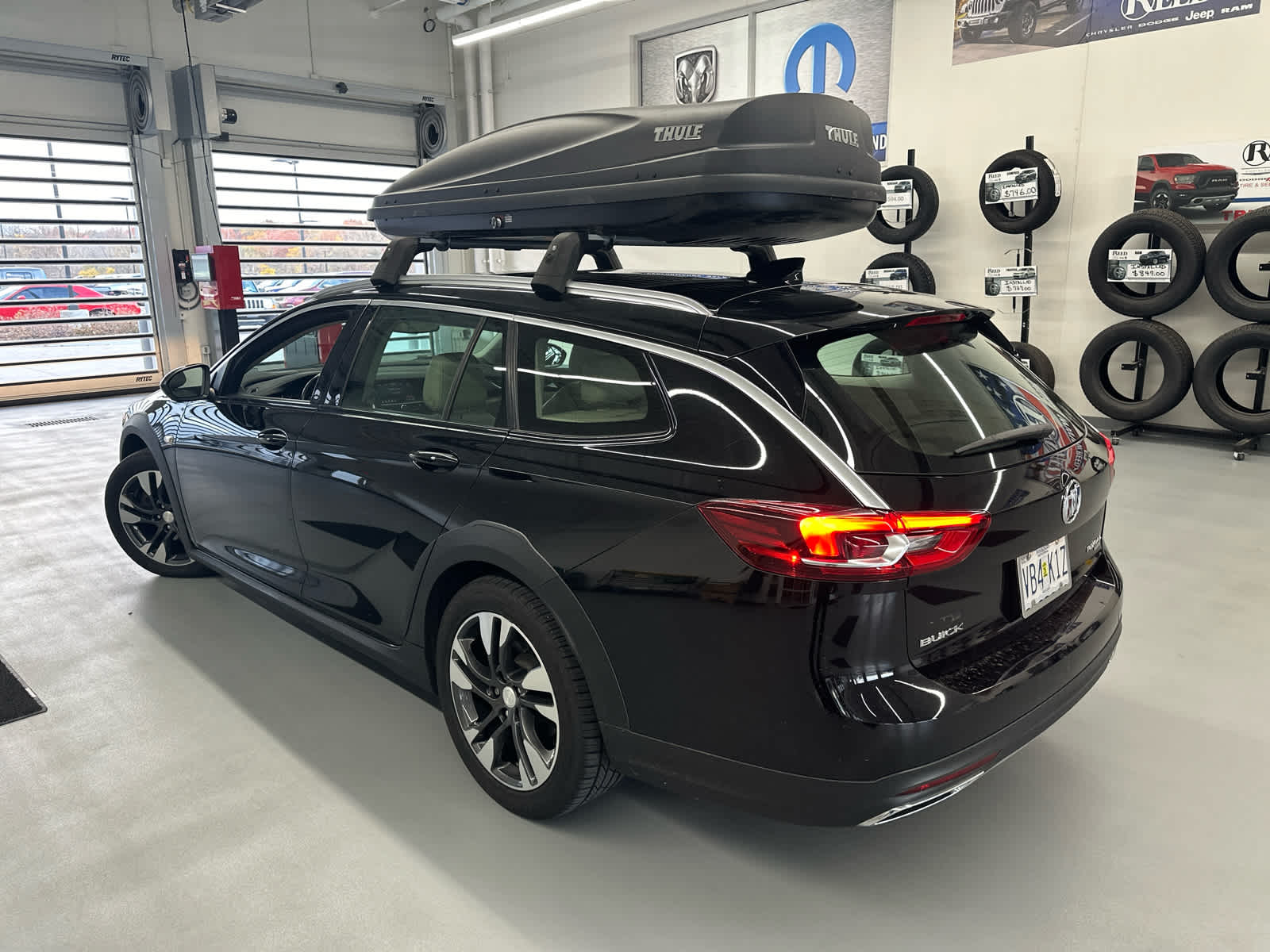 2018 Buick Regal TourX Essence 9