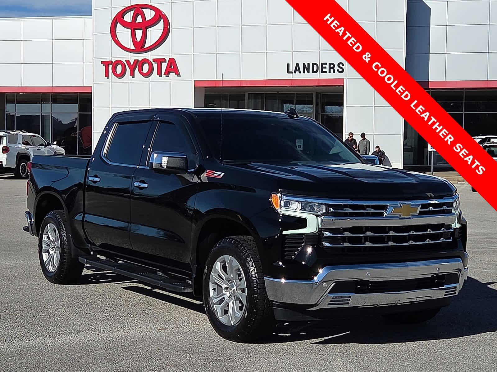 2024 Chevrolet Silverado 1500 LTZ Crew Cab 4WD