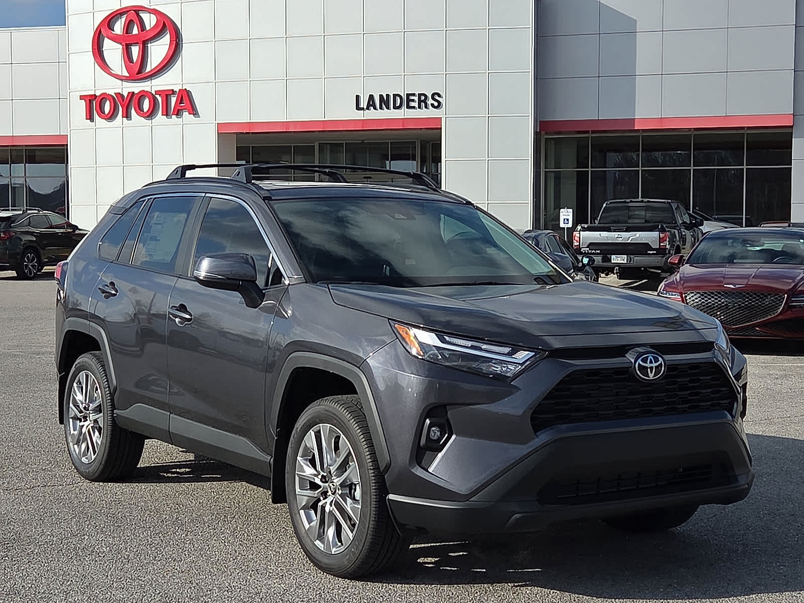 2025 Toyota RAV4 XLE Premium FWD