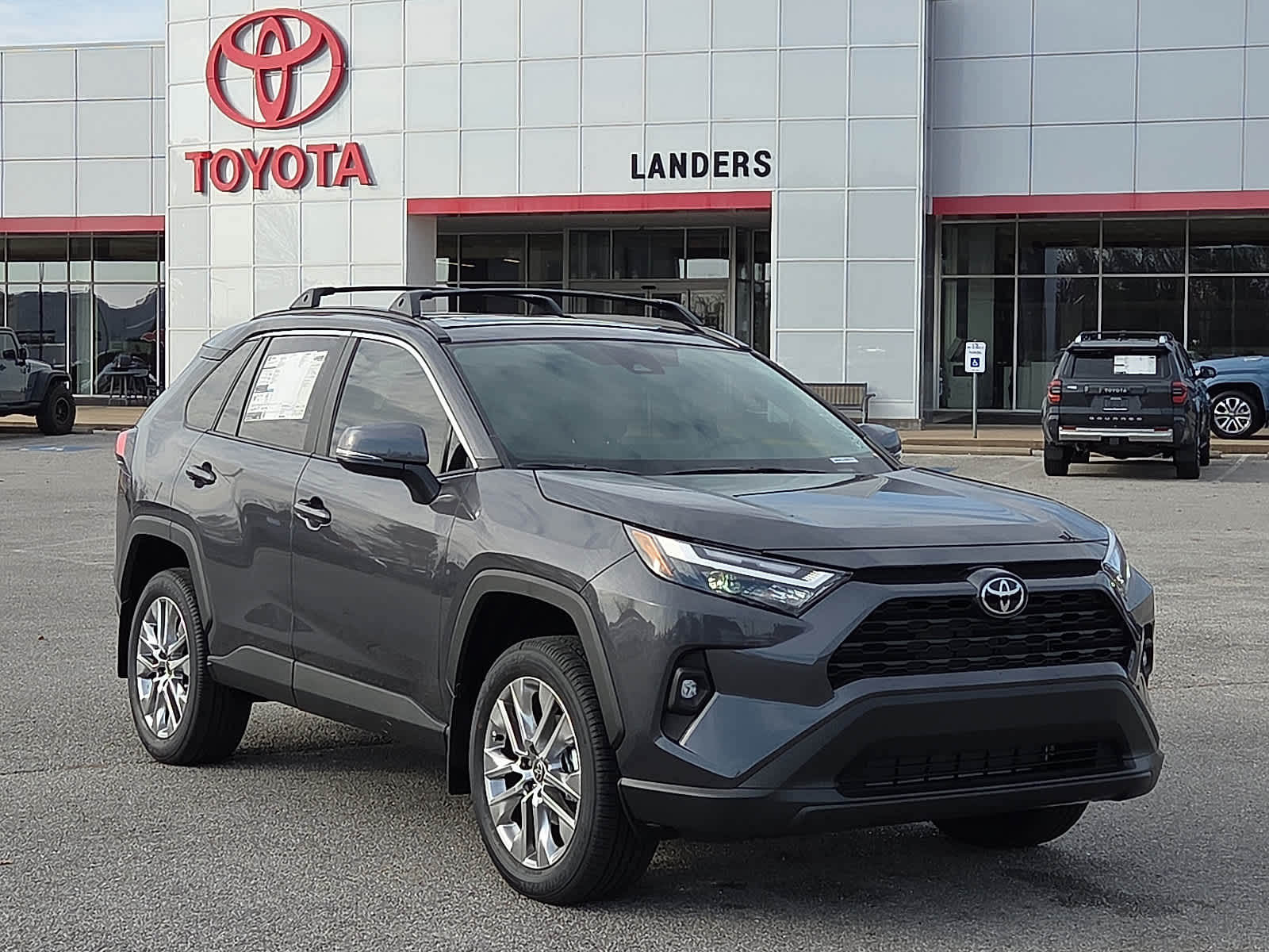 2025 Toyota RAV4 XLE Premium FWD