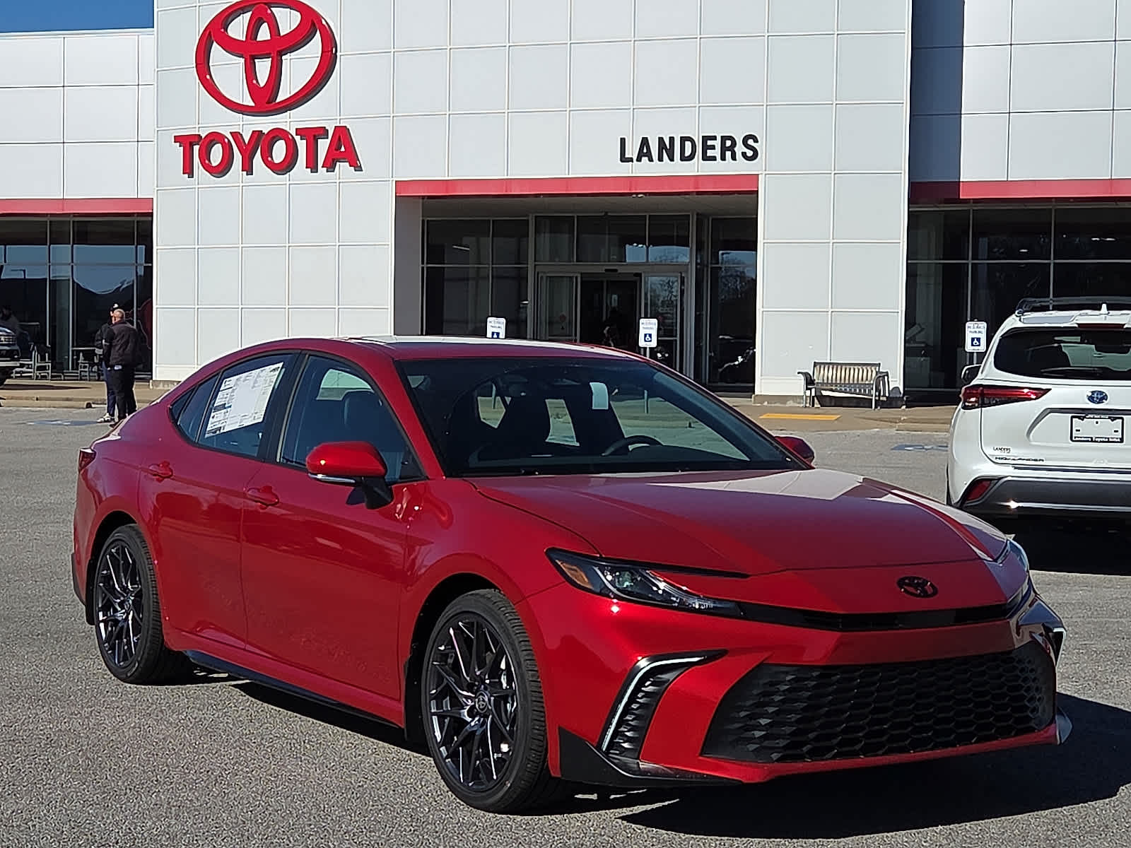 2026 Toyota Camry SE FWD