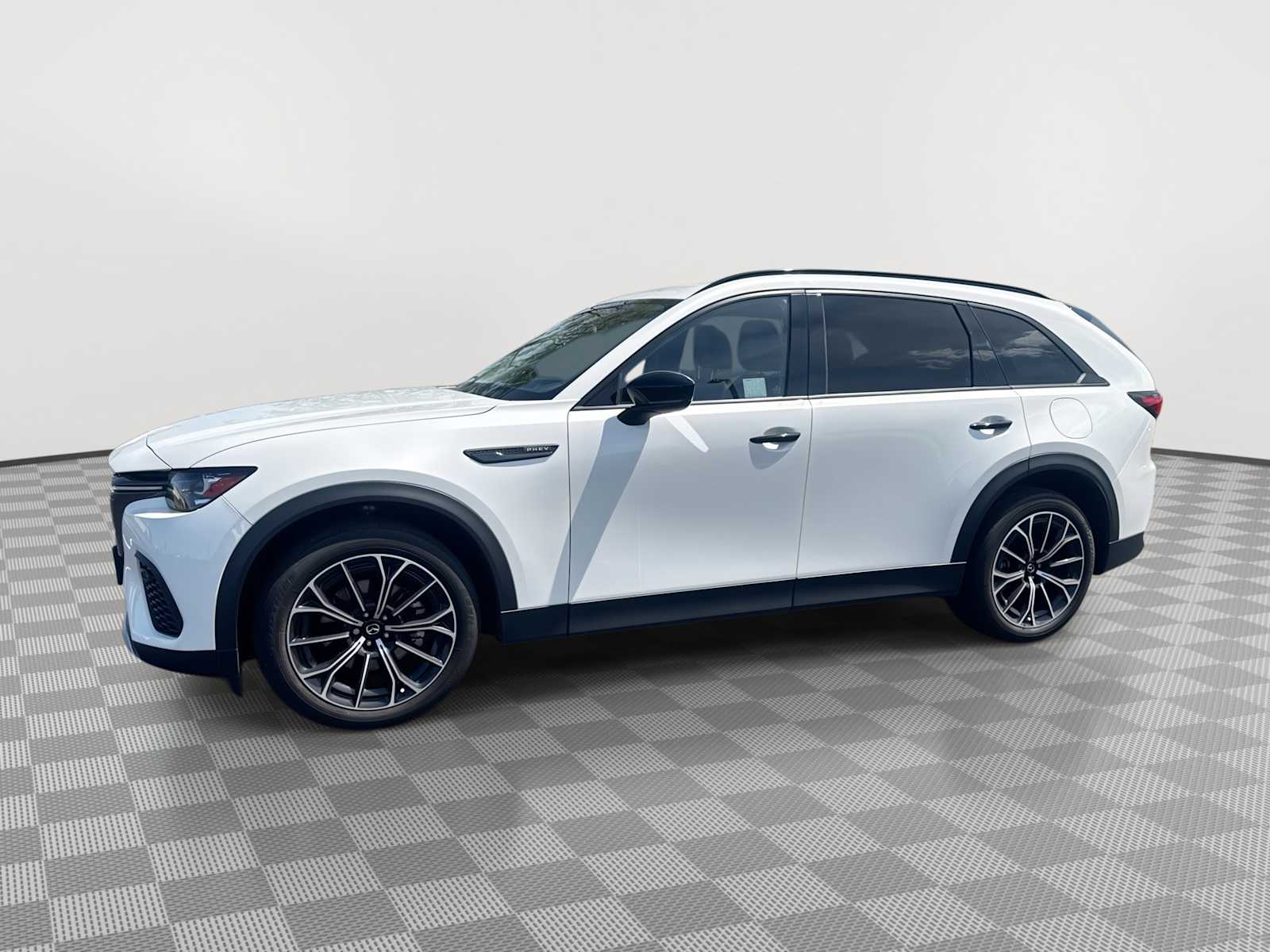 White 2025 Mazda CX-70 PHEV Premium AWD SUV / Crossover All-Wheel Drive 8-Speed Automatic