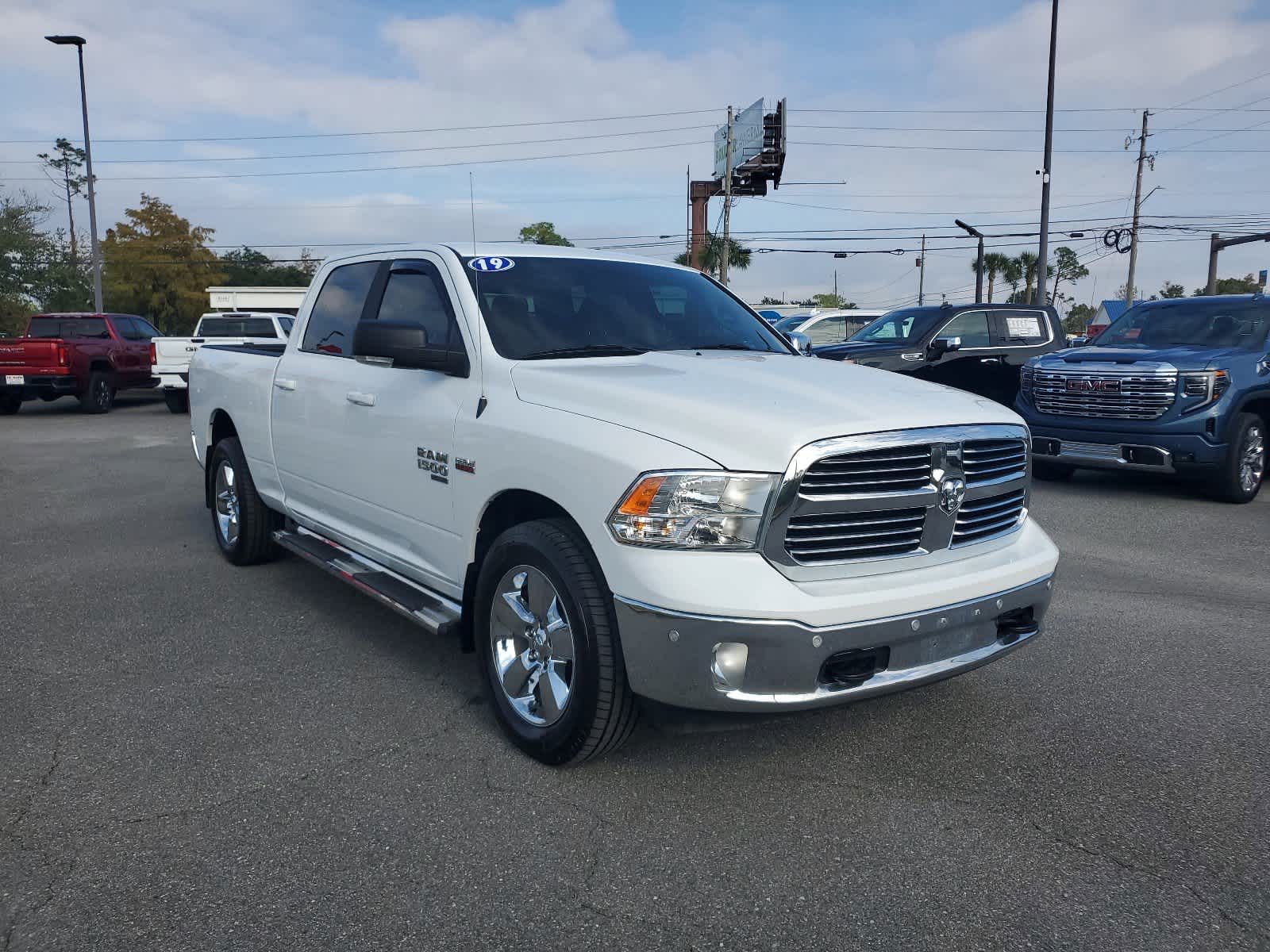 2019 Ram 1500 Classic Big Horn 4x4 Crew Cab 64 Box 8